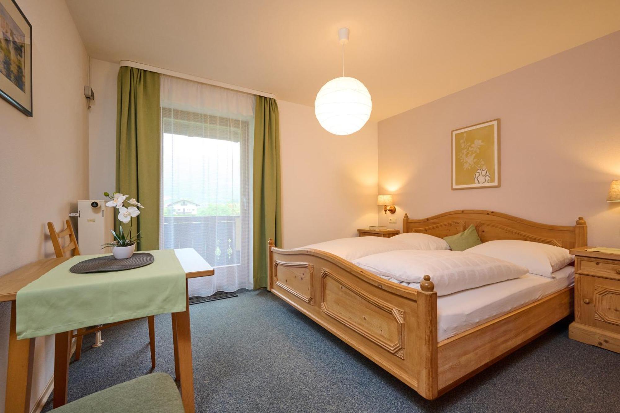 Gaestehaus Weissenbacher-Ferienwohnungen Marquartstein Extérieur photo