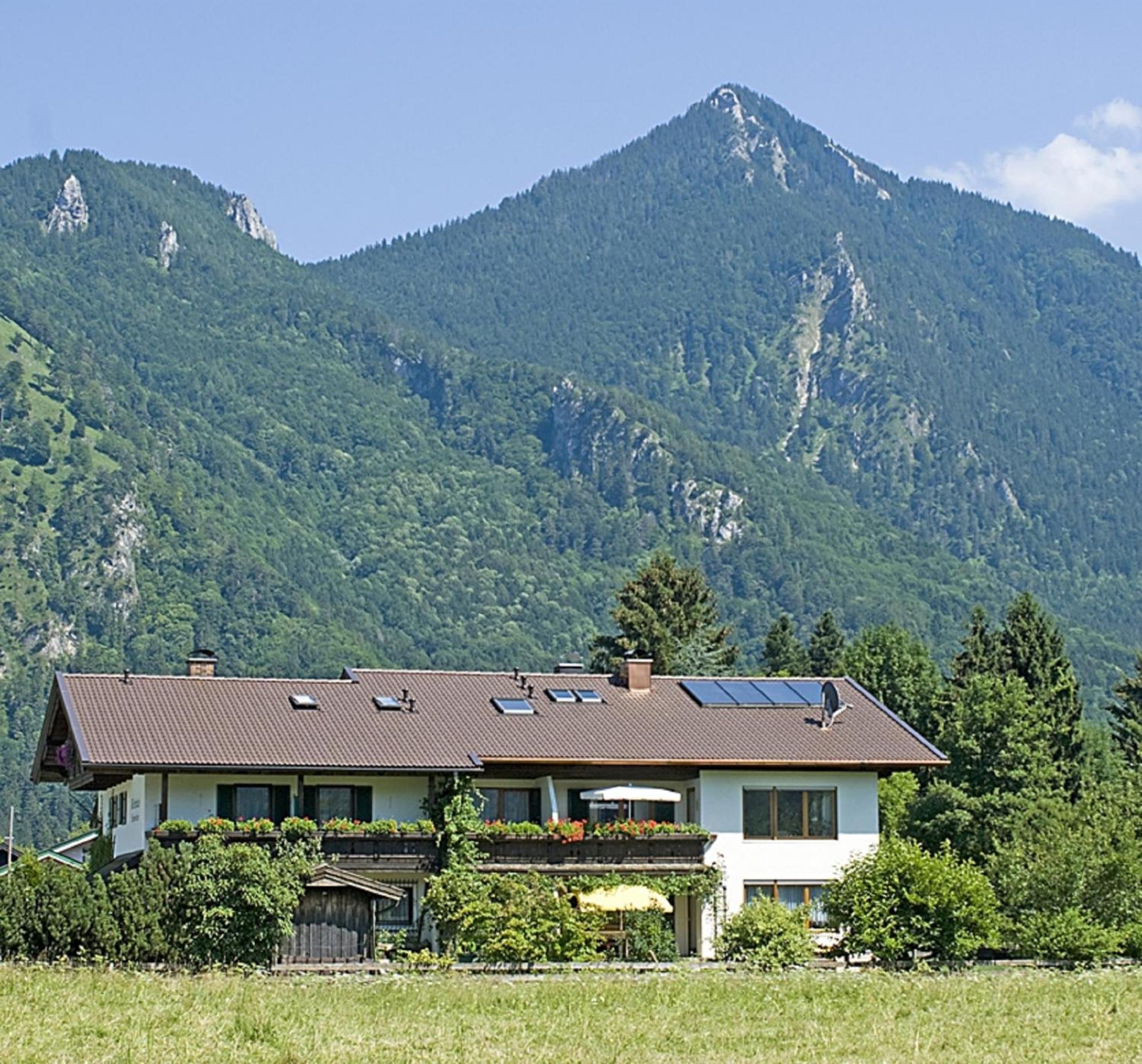 Gaestehaus Weissenbacher-Ferienwohnungen Marquartstein Extérieur photo